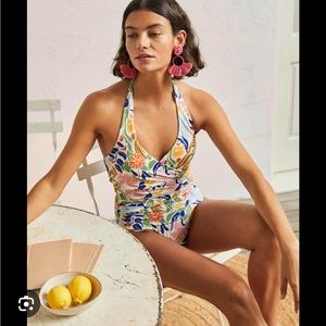 - Boden Levanzo Floral Halter One Piece Swimsuit. Size 12